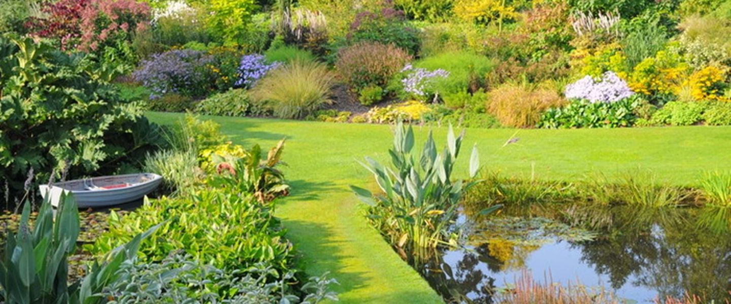 10 Best Gardens To Visit In The UK - Brightwater