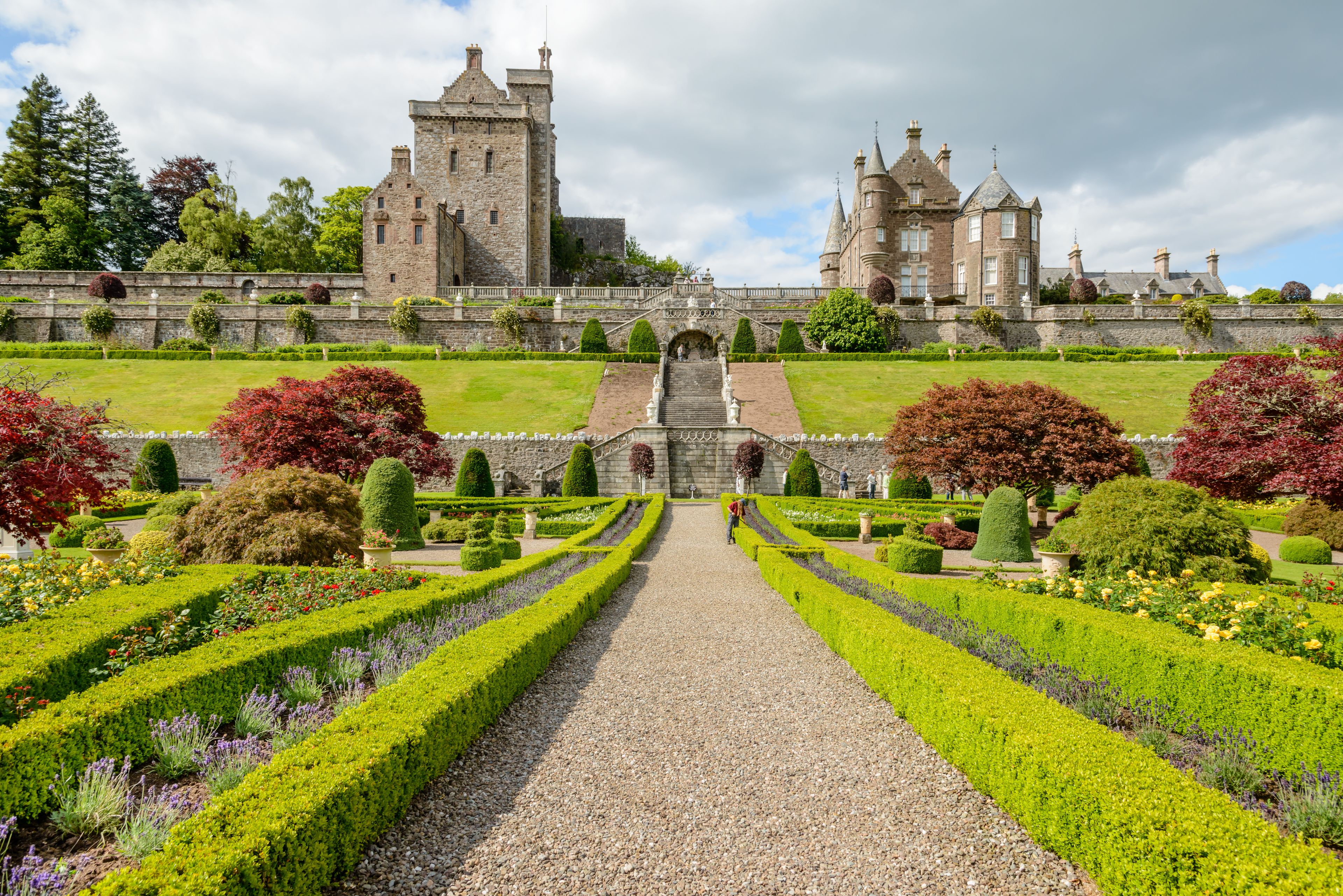 Scotland: Gardens of Perthshire and the Scone Palace Garden Fair